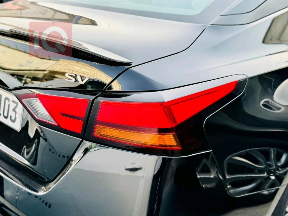 نیسان ئەلتیما